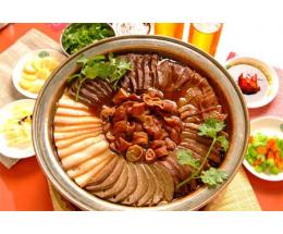 吟食闻话 探索美食连锁加盟新机遇与投资解析